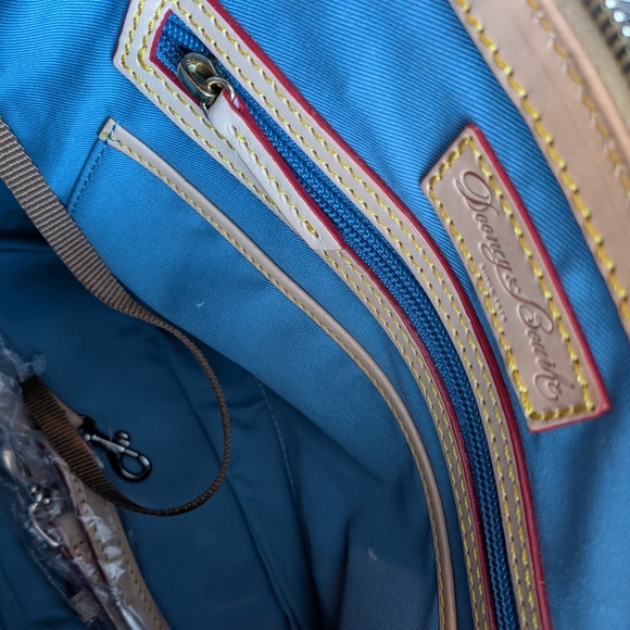 Dooney & Bourke Onyx Black Patent Leather Zip Zip Satchel NWT - Picture 9 of 11